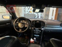 کرایسلەر 300